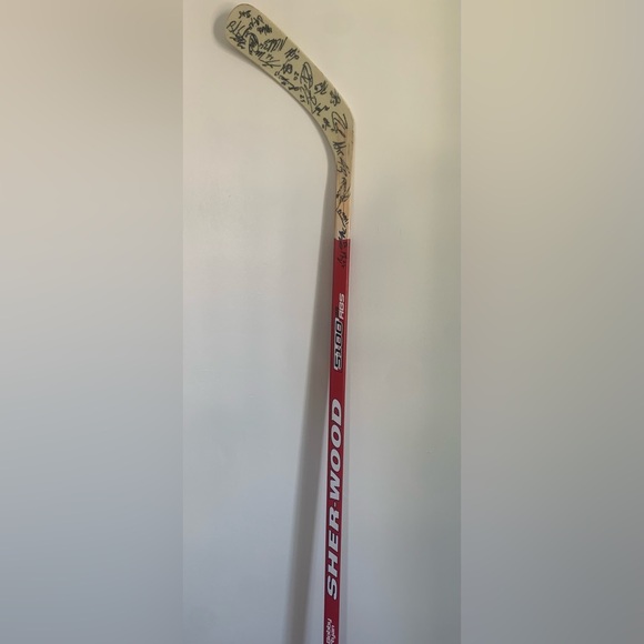Hockey stick signed by the 2013-14 Halifax Mooseheads - Picture 2 of 2